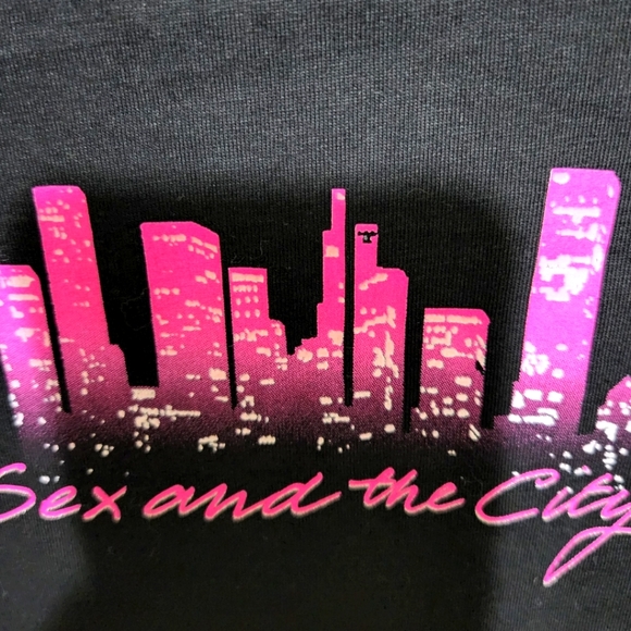 Sex In The City HBO black and hot pink tee-shirt. size XL - Picture 3 of 6